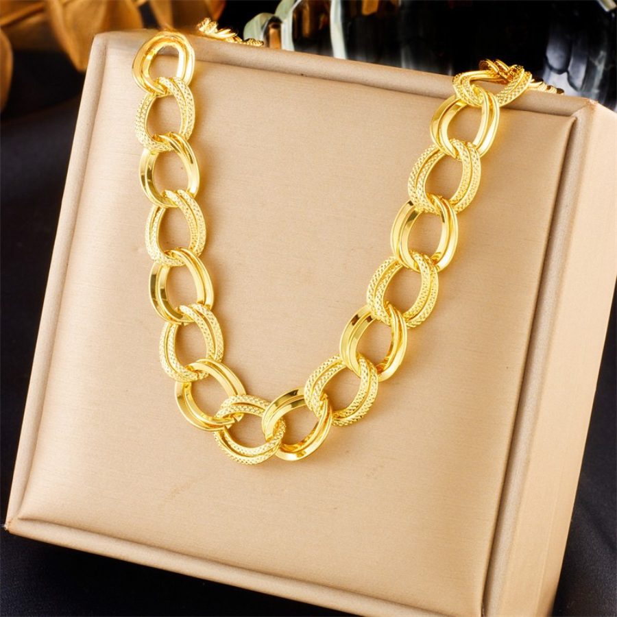 Collar cadena gruesa dorada