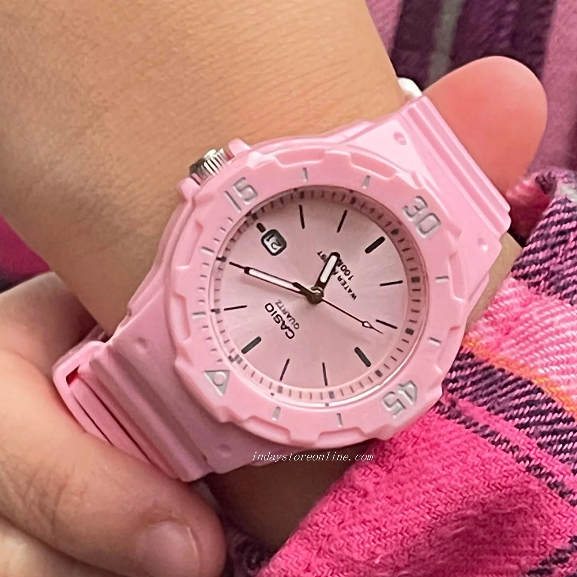 Reloj Casio LRW-200H-4E4V Mujer - Análogo