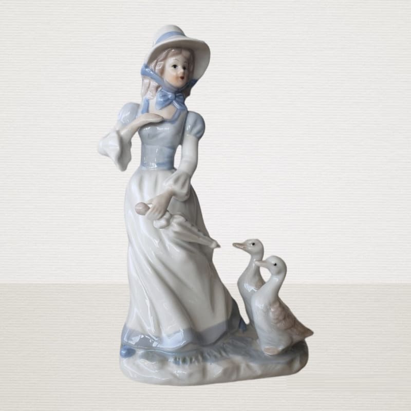 Dama con sombrero y gansos 25cm - Vintage - Default Title - Perfumisimo