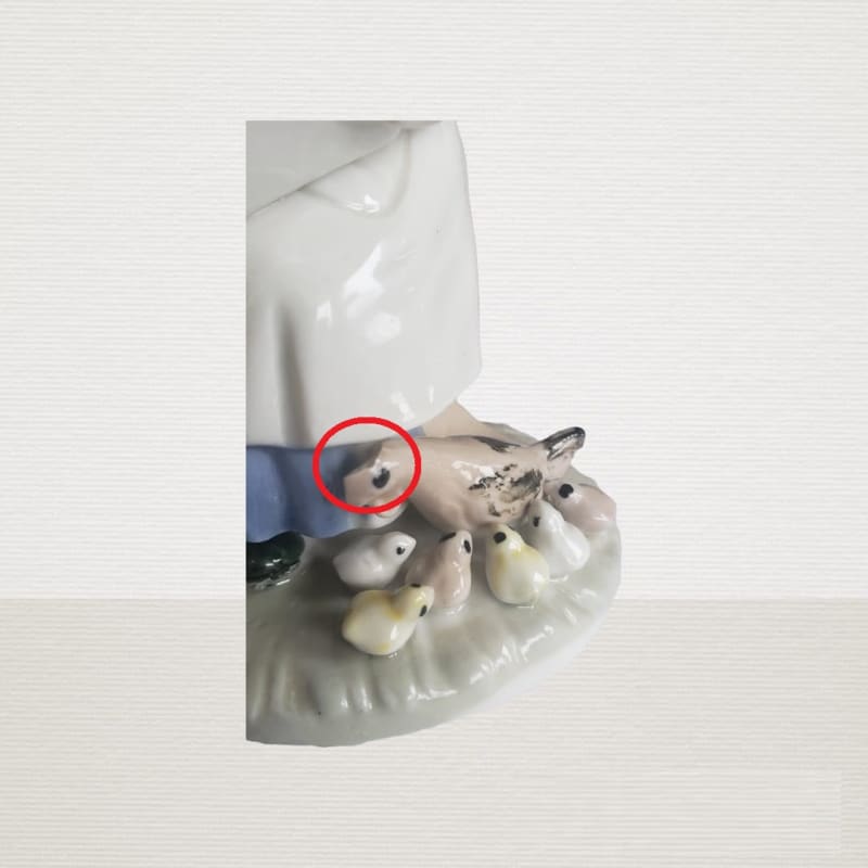 Niña escribiendo acompañada de pollitos (tiene un detalle) - Vintage - Default Title - Perfumisimo