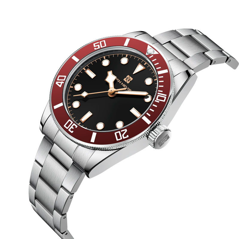 Reloj Ben Nevis aleación con correa de acero Bisel rojo