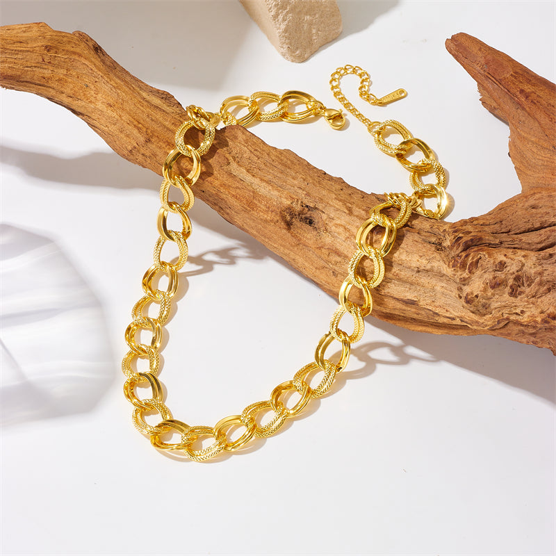 Collar cadena gruesa dorada