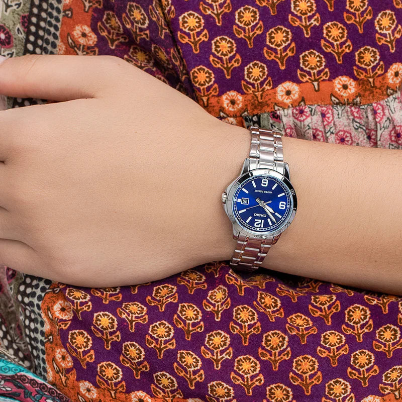 Reloj Casio LTP-V004D-2B Mujer - Análogo
