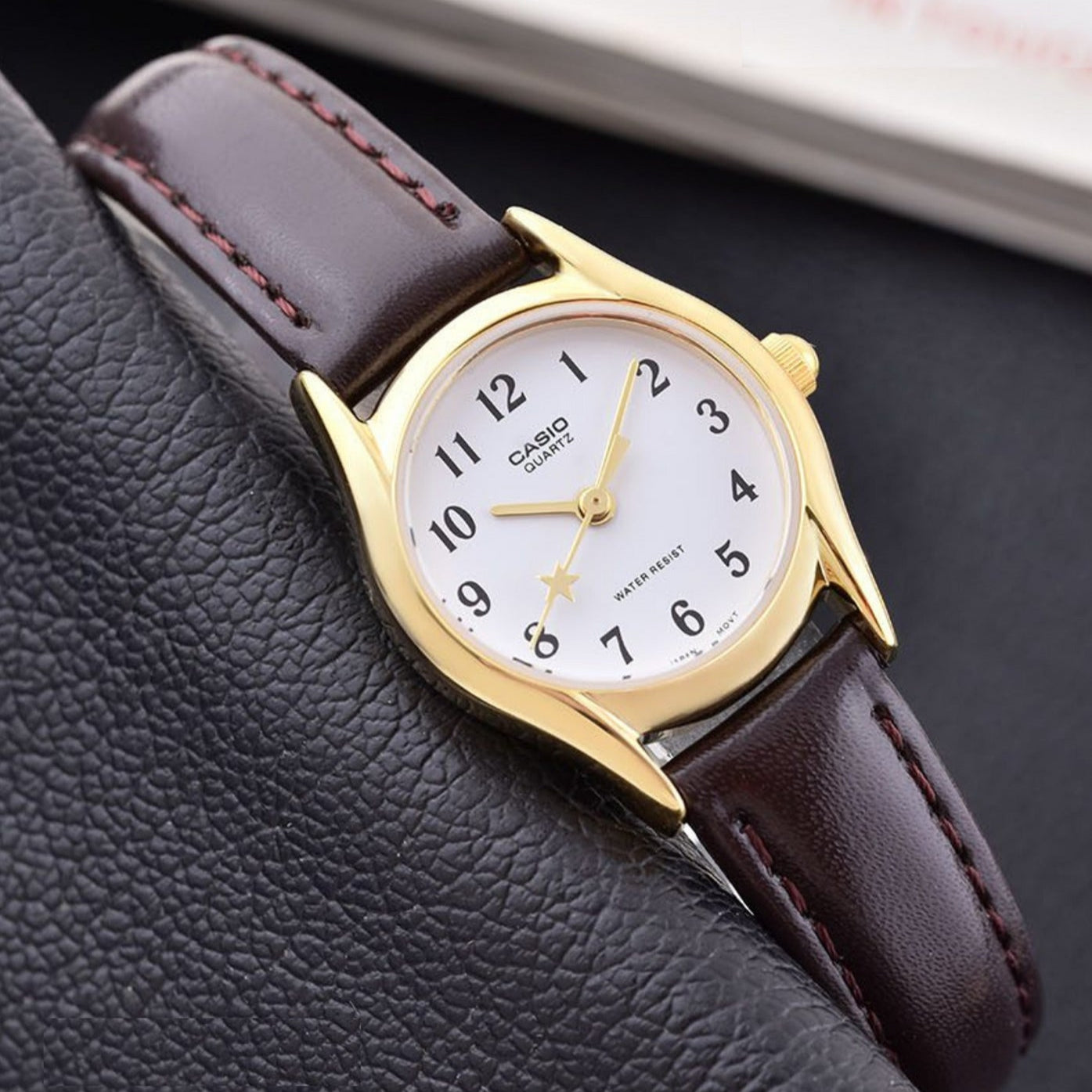 Reloj Casio LTP-1094Q-7B4 Mujer - Análogo
