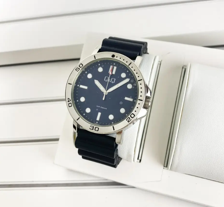 Reloj Q&Q QB86J302Y Hombre - Análogo