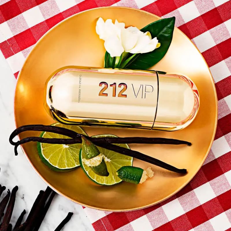 Carolina Herrera 212 Vip edp 50ml Mujer - Perfumisimo