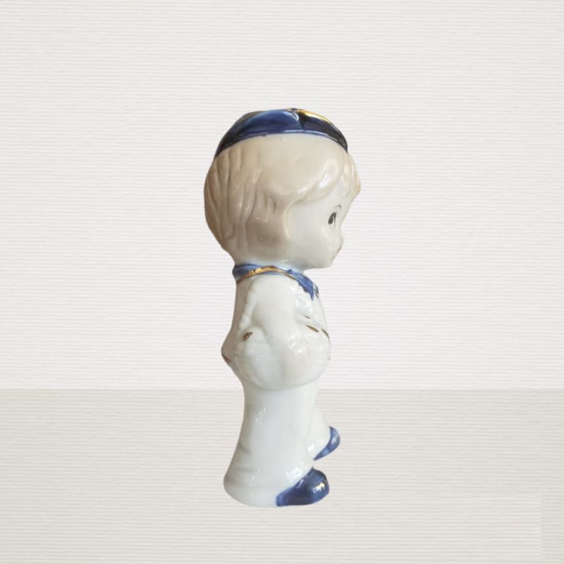 Niño con canastos - Perfumisimo