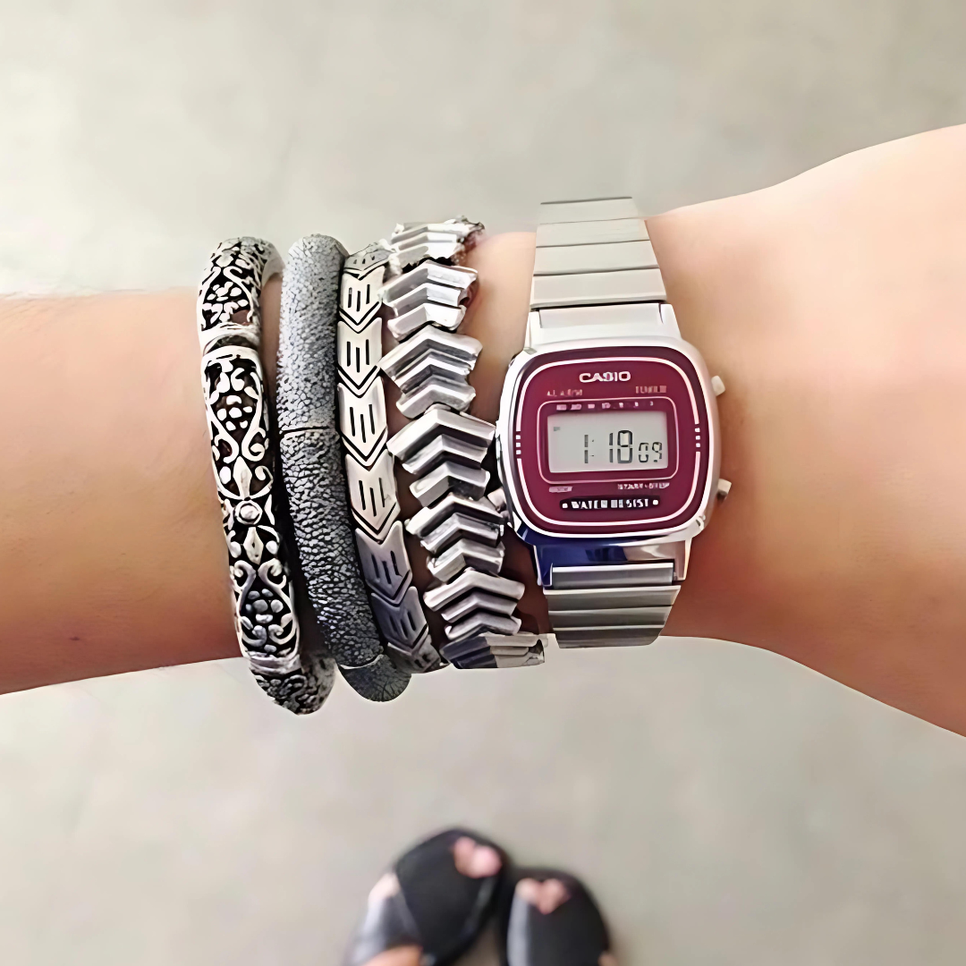 Reloj Casio LA-670WA-4 Mujer - Digital