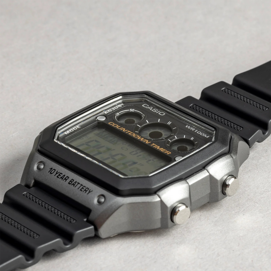 Reloj Casio AE-1300WH-8AV Unisex - Digital